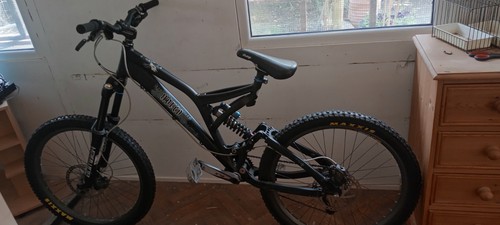 Norco shore full suspension - ,