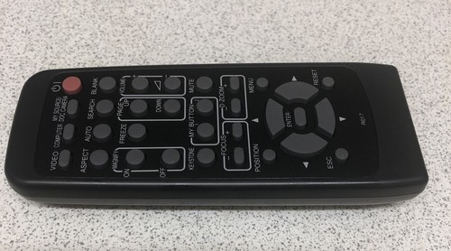 Hitachi r017 projector - r017, remote