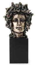 Medusa Head On Plinth Bronze