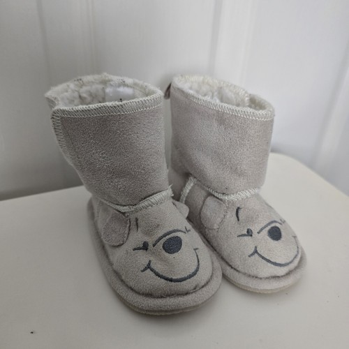 Cute disney store - disney,