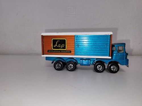 Vintage 1971 lesney - vintage,
