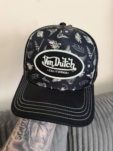 Von dutch patterned trucker - dutch,