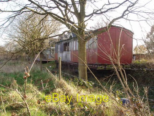 Photo 6x4 old railway carriage - 6x4,