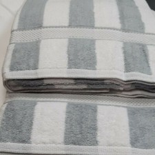 White and Grey Stripe Large