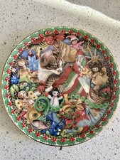 Lesley Ann Ivory Cat Plates 