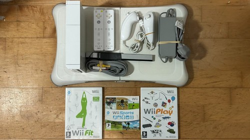 Nintendo wii fit two pairs - fit,, of