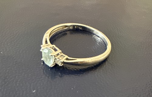 9ct hallmarked white gold - hallmarked,