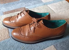 Womens Tan Leather Lace Up