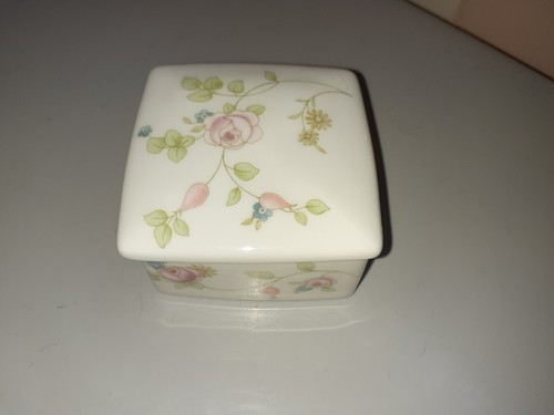 1992 wedgwood england - wedgwood, bone