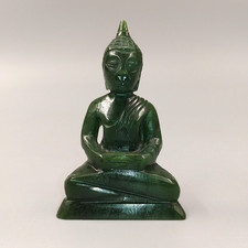 Nephrite Jade Buddha Statue 