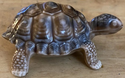 Vintage wade tortoise figure - wade,
