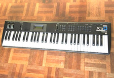 KORG X5D Music Synthesizer