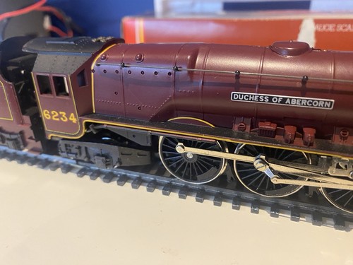 Hornby r305 duchess lass - r305,