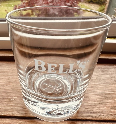 Vintage whiskey tumbler - tumbler, glass