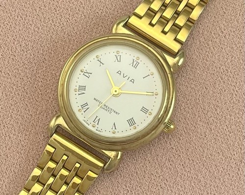 Vintage avia ladies gold - vintage,