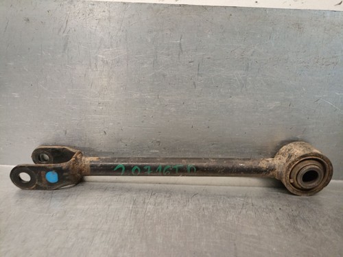 551101ca0c right rear bracket - right,
