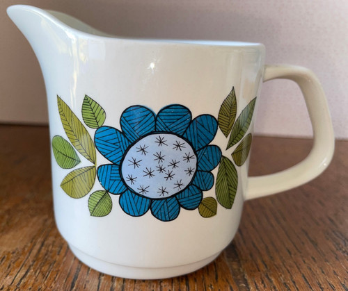 Meakin topic creamer - g,