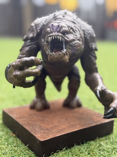 Rancor resin sculpture statue - resin,
