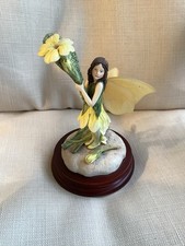 Border Fine Arts Large