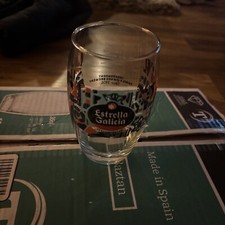 2 x Rare Estrella Galicia Beer Lager Half Pint Glases NEW CE Bar Gift Man Cave