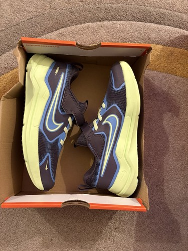 Nike cosmic runner trainers - nike,