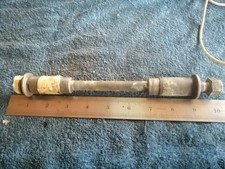 BSA TRIUMPH UNIDENTIFIED REAR WHEEL SPINDLE VINTAGE MOTOR CYCLE ARIEL
