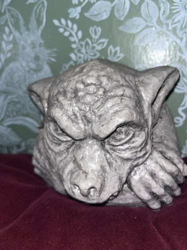 Small stone gargoyle wall - gargoyle,