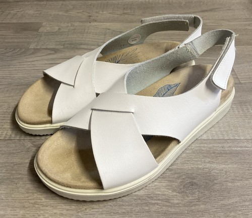 Moshulu white leather sandals - moshulu,