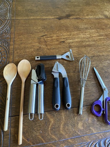 Job lot seven kitchen - of,