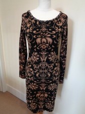 LEO GUY BLACK AND GOLD PRINT KNITTED DRESS WITH CHAIN DETAIL - SIZE 8 (1)