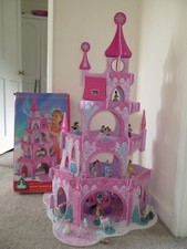 Snow Queen Castle. ELC. With assorted Figurines and Disney Princesses
