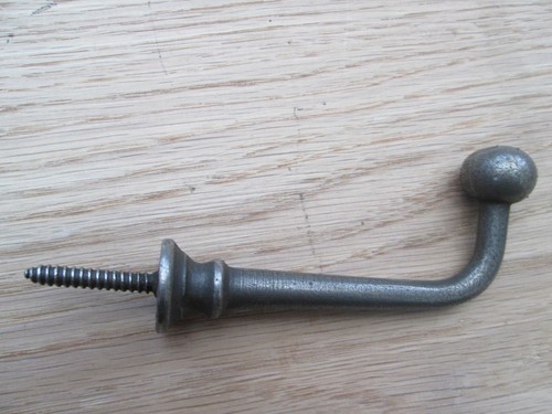 Large screw kitchen - screw, in