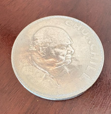 1965 Winston Churchill Crown Coin – Vintage UK Commemorative Queen Elizabeth II