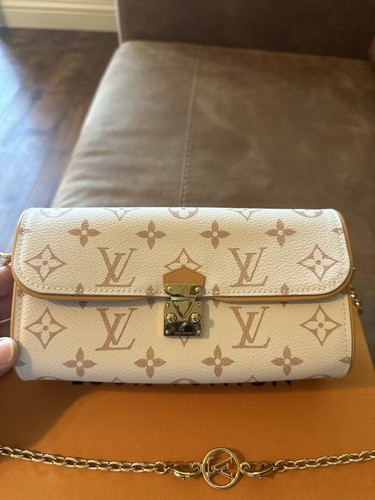 Louis vuitton pochette camille - louis,