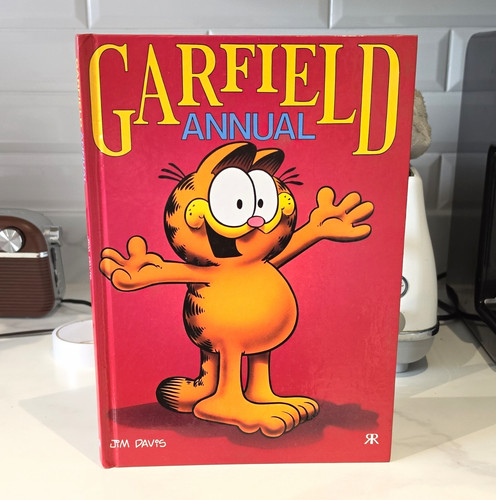 Jim davis garfield annual - garfield,