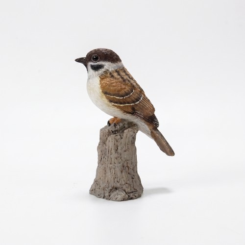 Sparrow figurine detailed - figurine,