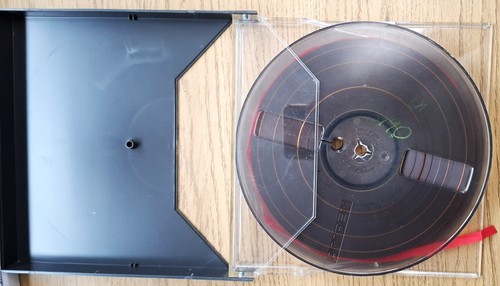 Reel tape - reel, with