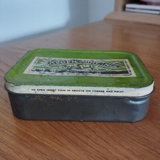 Golden Virginia Hand Rolling