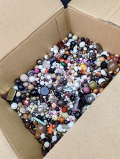 Over 1kg Mixed Beads Job Lot – Repurposed Glass, Acrylic & Wood Jewellery Crafts