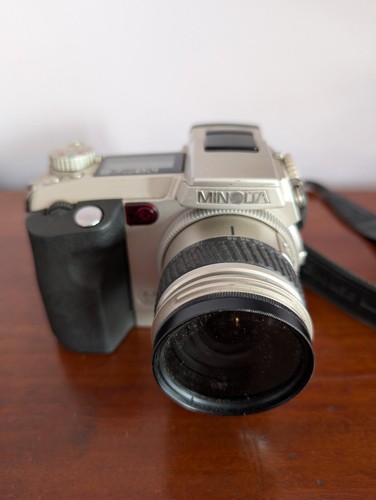 Minolta konica dimage 0mp - konica, 7i