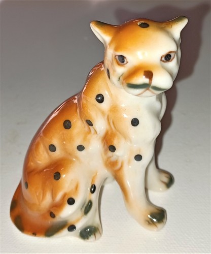 Vintage porcelain cheetah - vintage,