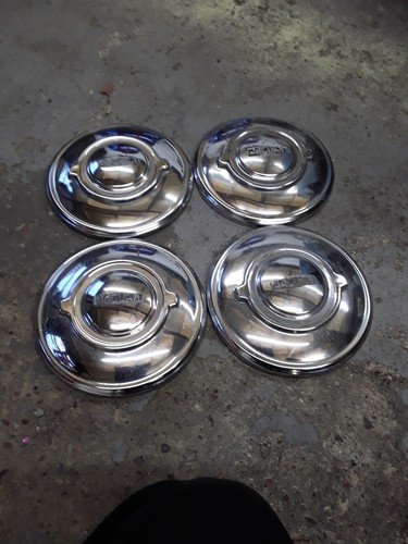 Jaguar mk2 hub - , caps
