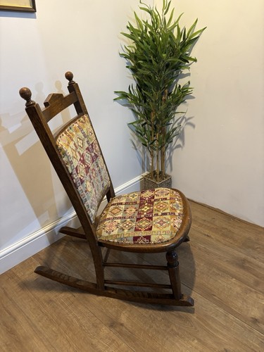 Beautiful vintage oak rocking - beautiful,