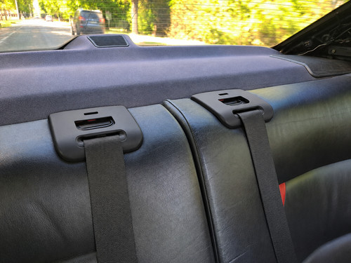 Bmw e36 rear seat belt - rear,