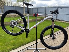specialised fuse comp 6 fattie mountain bike