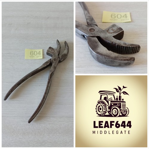 Cobblers lasting pliers old - lasting,