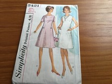 Vintage/retro Simplicity paper