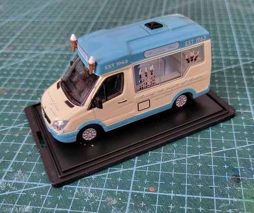 Oxford diecast ice cream - ice,