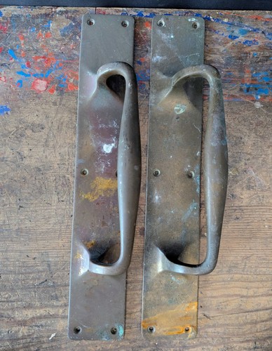 Vintage large brass push - x,