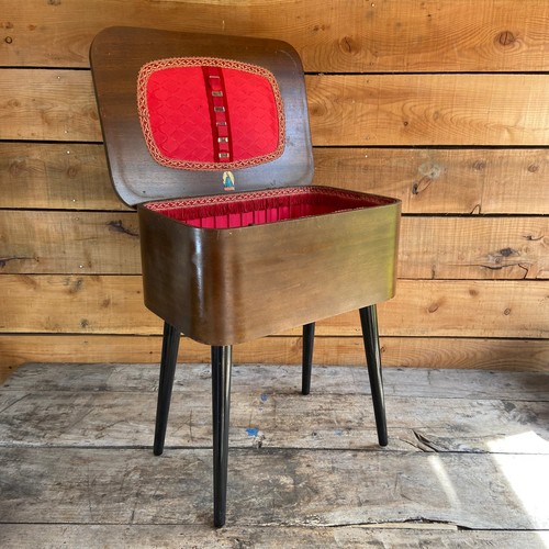 Vintage 1950s morco sewing box - morco,